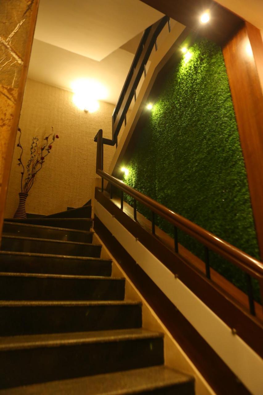 Horizon Inn Madrás Exterior foto